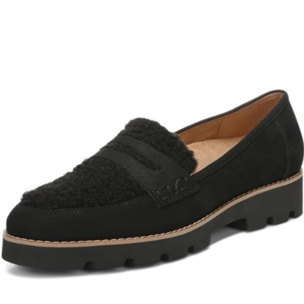 Vionic Cheryl Sherpa Supportive Black Loafers, sz 9